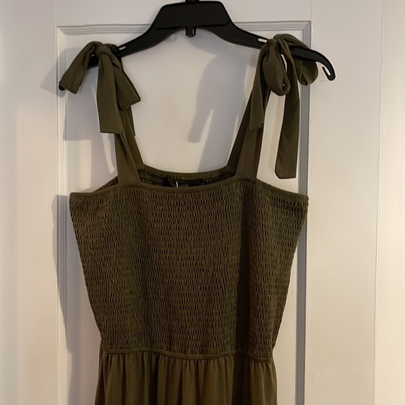 NWT Women's Jumpsuit Romper ZESICA - Picture 2 of 4